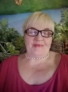 VioletSweet566 online show from February 2025 08:20:02 PM