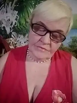 VioletSweet566 online show from March 2025 07:02:01 PM