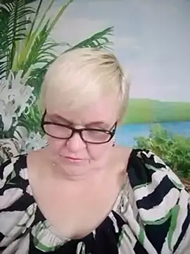 VioletSweet566 online show from March 2025 11:11:01 AM