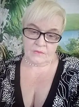 VioletSweet566 online show from March 2025 01:49:01 PM