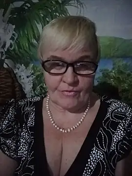 VioletSweet566 online show from March 2025 10:43:01 PM