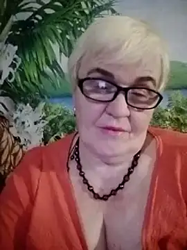 VioletSweet566 online show from March 2025 09:26:02 PM