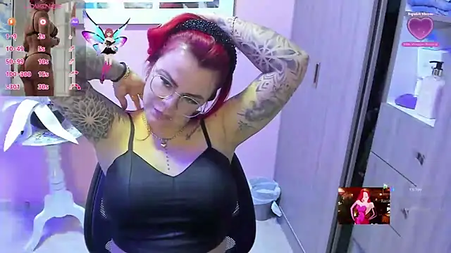 Snapshot of KAROL_MILF chatting on November 2025 12:10:01 AM KAROL MILF online show from November 2025 12:10:01 AM