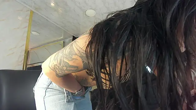 Princess Violett online show from September 2025 01:47:01 PM