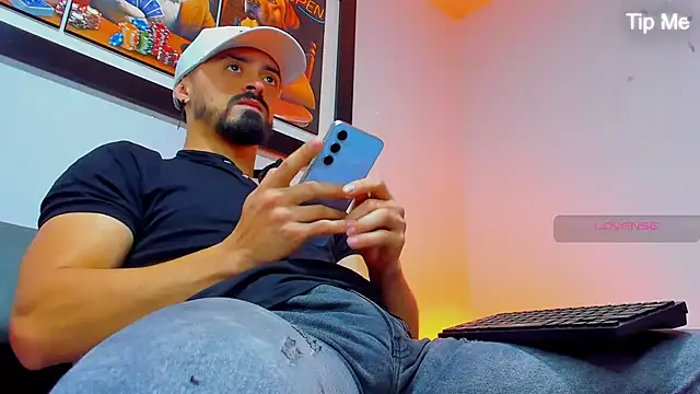 MAXIMUS MASTE3 online show from October 2025 10:32:02 PM