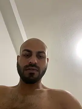 islandvybee55 online show from December 2024 08:36:01 AM