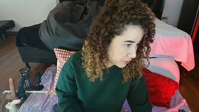 Charlotte11-11 online show from January 2025 07:21:01 PM