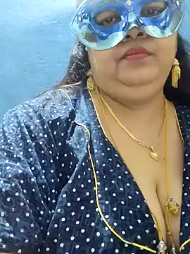 Snapshot of tamilthanushri chatting on February 2025 03:52:02 PM tamilthanushri online show from February 2025 03:52:02 PM