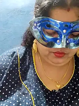 Snapshot of tamilthanushri chatting on February 2025 04:42:01 AM tamilthanushri online show from February 2025 04:42:01 AM