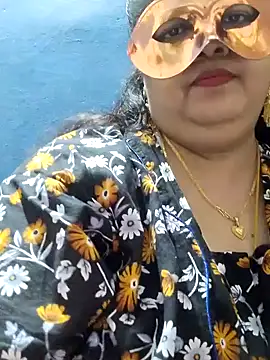 Snapshot of tamilthanushri chatting on February 2025 05:51:02 PM tamilthanushri online show from February 2025 05:51:02 PM