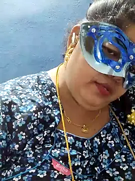 Snapshot of tamilthanushri chatting on February 2025 02:41:01 AM tamilthanushri online show from February 2025 02:41:01 AM