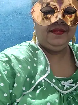 Snapshot of tamilthanushri chatting on February 2025 06:23:01 AM tamilthanushri online show from February 2025 06:23:01 AM