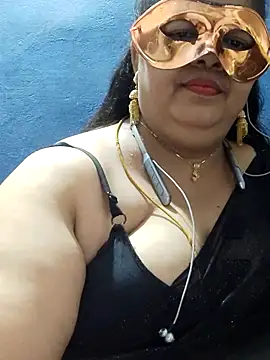 Snapshot of tamilthanushri chatting on February 2025 08:05:01 PM tamilthanushri online show from February 2025 08:05:01 PM