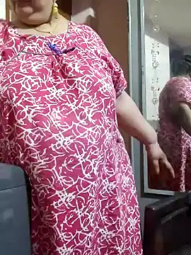 Snapshot of tamilthanushri chatting on February 2025 07:55:01 AM tamilthanushri online show from February 2025 07:55:01 AM