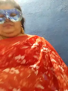 Snapshot of tamilthanushri chatting on February 2025 02:00:01 PM tamilthanushri online show from February 2025 02:00:01 PM