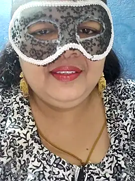 Snapshot of tamilthanushri chatting on March 2025 08:23:02 AM tamilthanushri online show from March 2025 08:23:02 AM