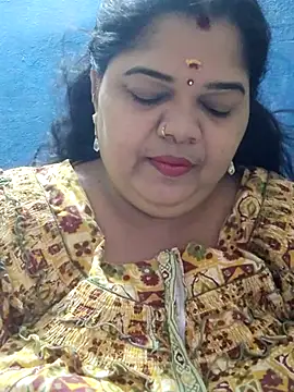 Snapshot of tamilthanushri chatting on March 2025 12:17:01 PM tamilthanushri online show from March 2025 12:17:01 PM