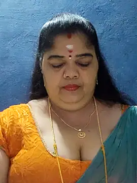 Snapshot of tamilthanushri chatting on September 2025 05:18:01 AM tamilthanushri online show from September 2025 05:18:01 AM
