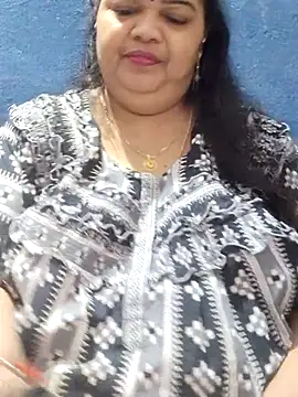 Snapshot of tamilthanushri chatting on September 2025 06:59:02 AM tamilthanushri online show from September 2025 06:59:02 AM