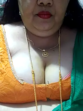 Snapshot of tamilthanushri chatting on October 2025 11:28:02 AM tamilthanushri online show from October 2025 11:28:02 AM