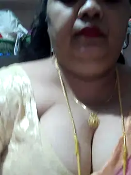 Snapshot of tamilthanushri chatting on October 2025 08:19:01 PM tamilthanushri online show from October 2025 08:19:01 PM