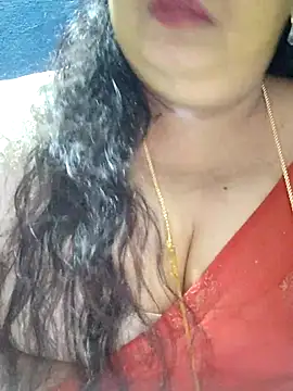 Snapshot of tamilthanushri chatting on October 2025 10:55:01 AM tamilthanushri online show from October 2025 10:55:01 AM