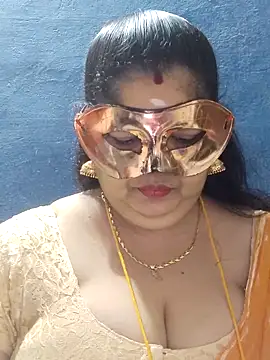 Snapshot of tamilthanushri chatting on October 2025 07:32:01 AM tamilthanushri online show from October 2025 07:32:01 AM