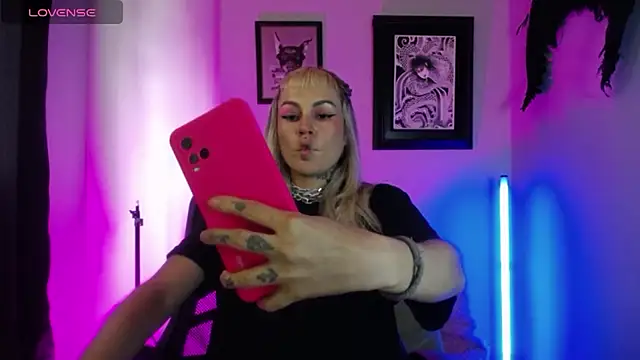 Snapshot of kim_jeins11 chatting on September 2025 09:04:02 PM kim jeins11 online show from September 2025 09:04:02 PM