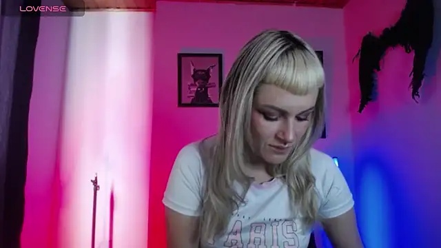 Snapshot of kim_jeins11 chatting on September 2025 05:57:01 PM kim jeins11 online show from September 2025 05:57:01 PM