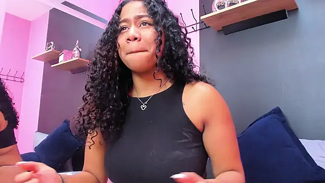 Snapshot of Sofi_Fox_ chatting on March 2025 04:22:02 PM Sofi Fox online show from March 2025 04:22:02 PM