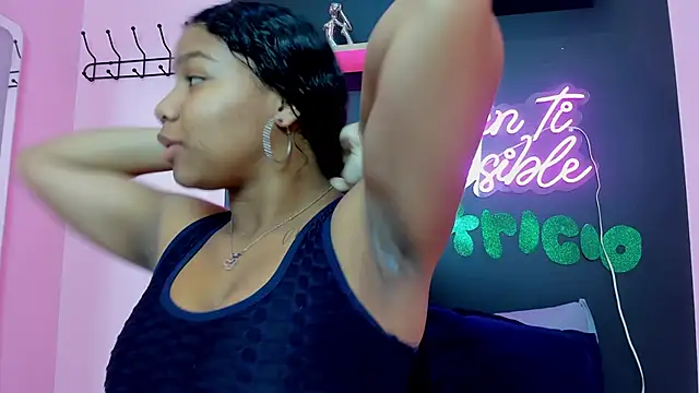 Snapshot of Sofi_Fox_ chatting on March 2025 01:07:02 PM Sofi Fox online show from March 2025 01:07:02 PM