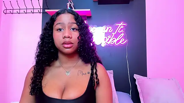 Snapshot of Sofi_Fox_ chatting on March 2025 04:29:02 PM Sofi Fox online show from March 2025 04:29:02 PM