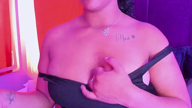 Sofi Fox  online show from May 2026 03:13:01 AM