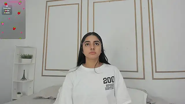 Snapshot of natalia_aguirre1 chatting on February 2025 12:29:01 PM natalia aguirre1 online show from February 2025 12:29:01 PM