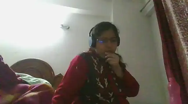 cutiecatty21 online show from December 2024 04:49:01 PM