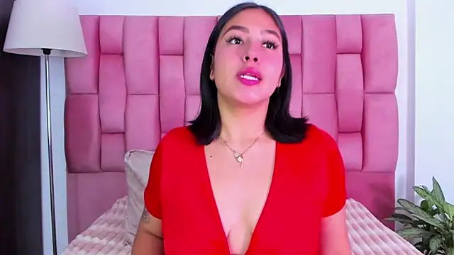 EmmaRossem online show from February 2025 07:38:02 PM