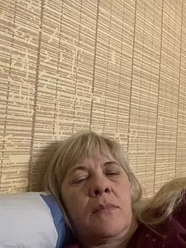 Snapshot of Lia_Laguna77 chatting on February 2025 11:02:02 PM Lia Laguna77 online show from February 2025 11:02:02 PM