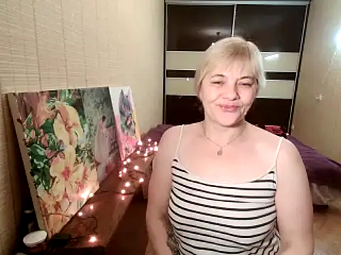 Snapshot of Lia_Laguna77 chatting on February 2025 07:28:02 PM Lia Laguna77 online show from February 2025 07:28:02 PM