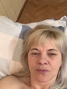 Snapshot of Lia_Laguna77 chatting on March 2025 09:37:02 PM Lia Laguna77 online show from March 2025 09:37:02 PM