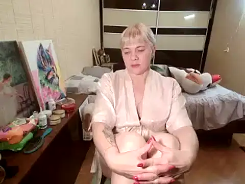 Snapshot of Lia_Laguna77 chatting on October 2025 07:42:02 PM Lia Laguna77 online show from October 2025 07:42:02 PM