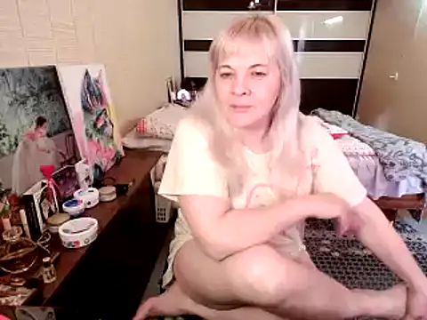 Lia Laguna77 online show from May 2026 04:13:02 PM