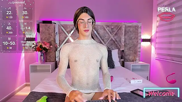 MaxiRogers online show from January 2025 08:21:02 PM