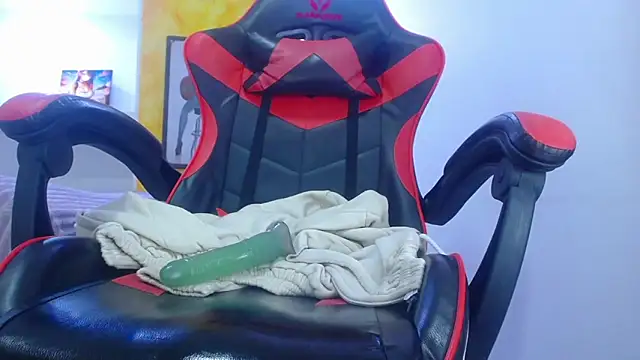  Emmaa Harper online show from December 2024 07:58:02 AM