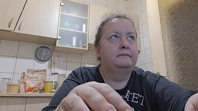 melissaBlessing online show from April 2026 02:31:01 AM