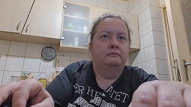 melissaBlessing online show from April 2026 12:16:01 AM