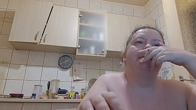 melissaBlessing online show from May 2026 10:40:02 PM