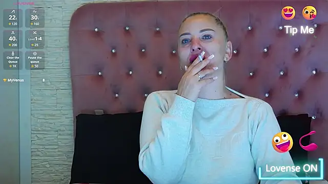 Snapshot of KikiSweet08 chatting on December 2025 05:26:01 AM KikiSweet08 online show from December 2025 05:26:01 AM