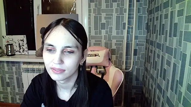 BlackHe4rts  online show from October 2025 02:47:01 PM