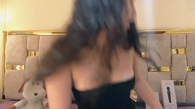 lilimini032 online show from February 2026 08:18:01 PM