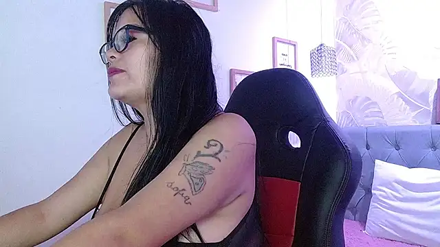 violletha online show from March 2025 12:34:01 PM